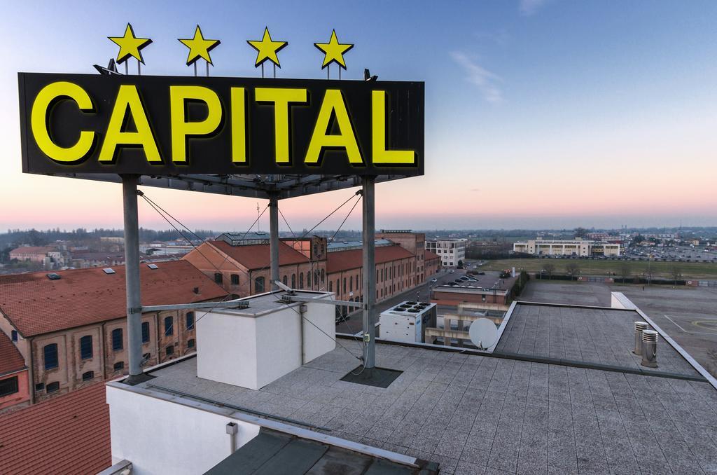Hotel Capital Rovigo Exteriör bild